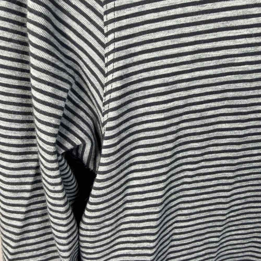 lululemon athletica Black and White Striped Long Sleeve Tee circadian 8 - Picture 4 of 11